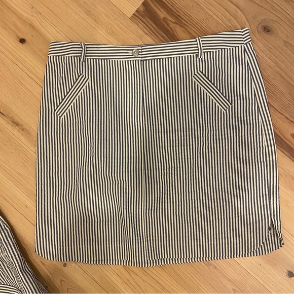 Elliott Lauren 2 pc seersucker suit - Picture 5 of 6